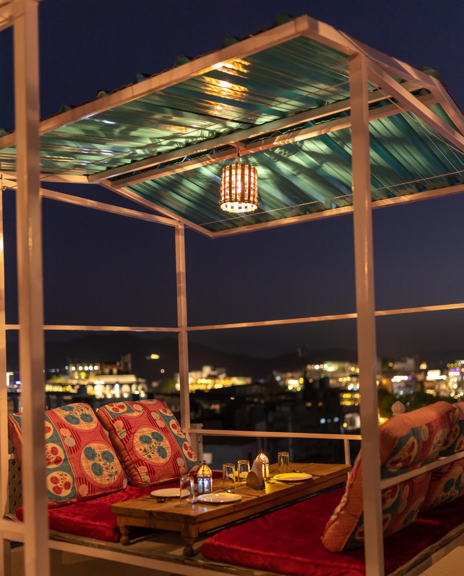 Krishna Stay Guest House Udaipur Dış mekan fotoğraf