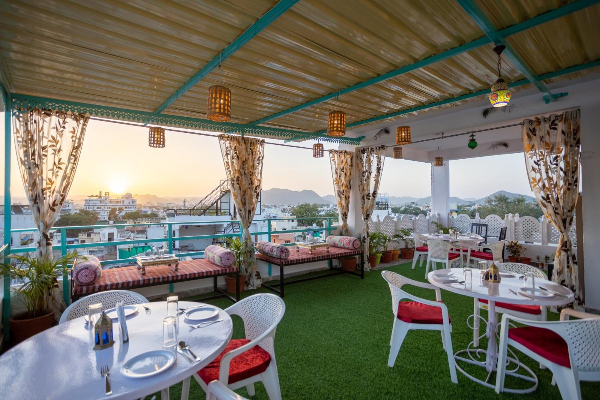 Krishna Stay Guest House Udaipur Dış mekan fotoğraf