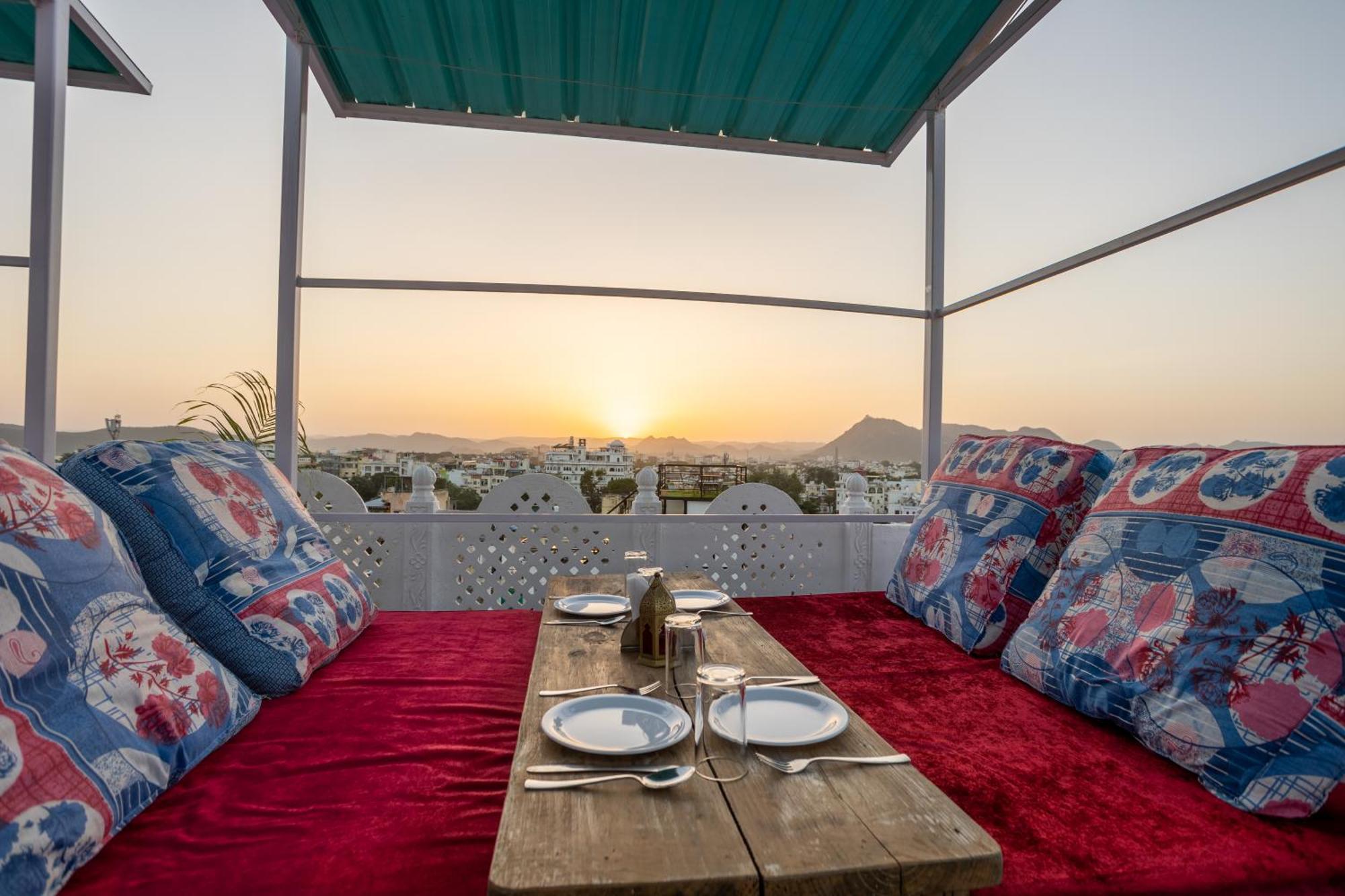 Krishna Stay Guest House Udaipur Dış mekan fotoğraf